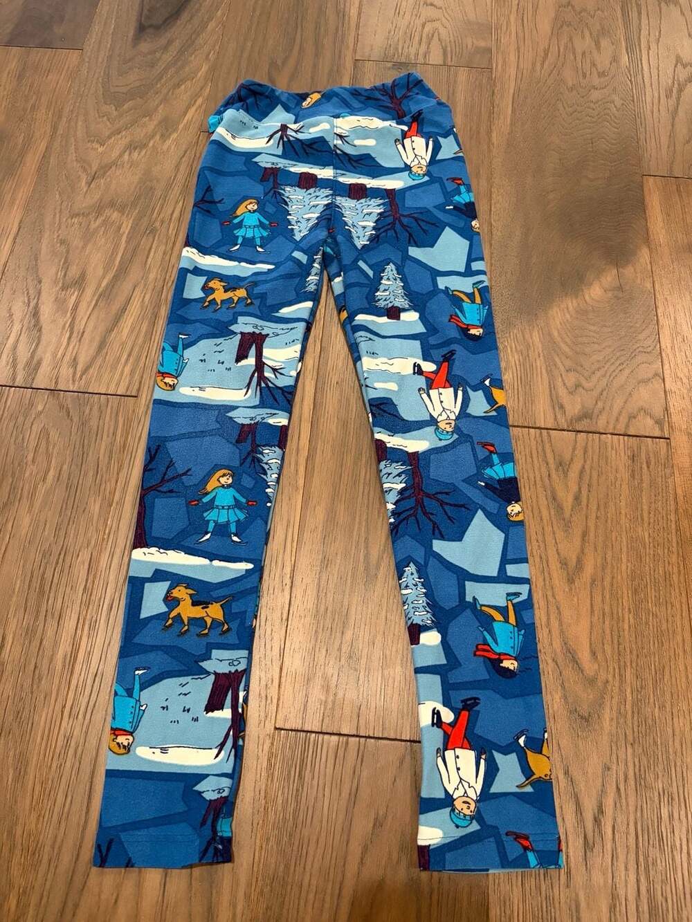 LuLaRoe Kids L/XL Winter Holiday Christmas Ice Skating Dogs Leggings